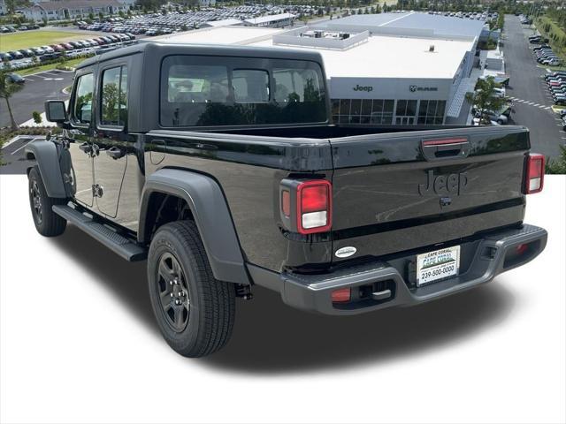 new 2025 Jeep Gladiator car, priced at $39,445