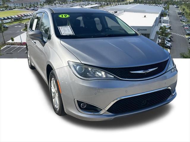 used 2019 Chrysler Pacifica car, priced at $20,229