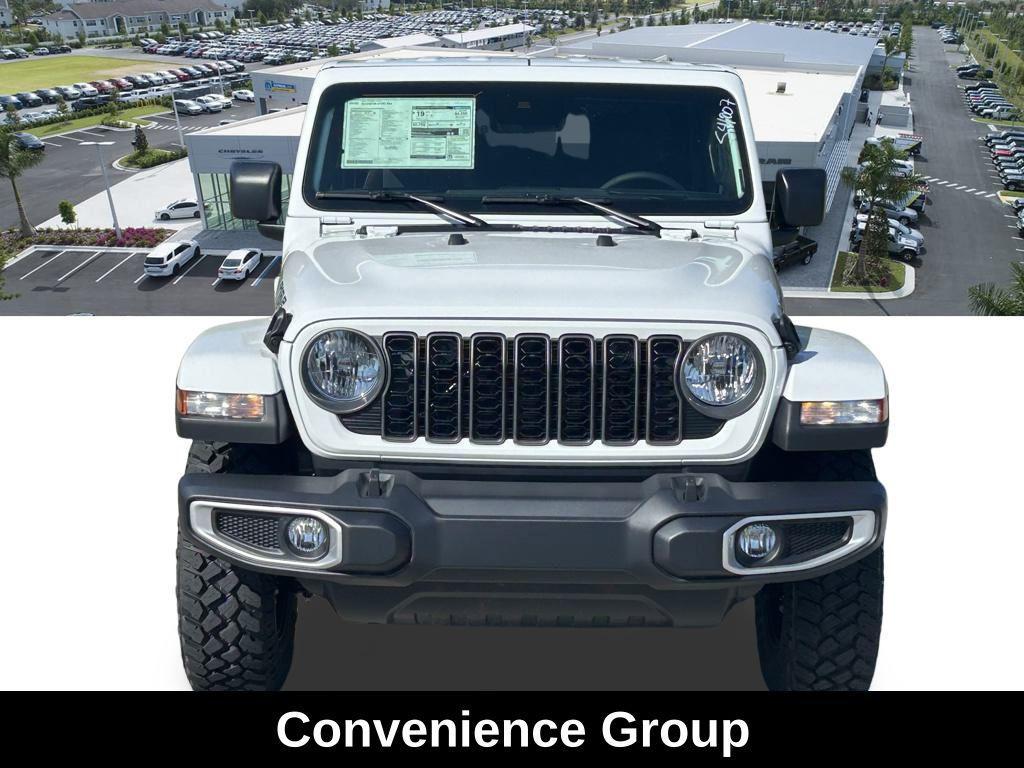 new 2025 Jeep Gladiator car, priced at $47,469