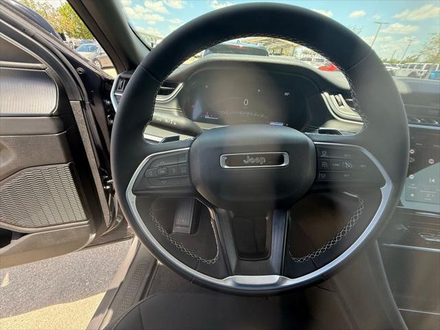 new 2025 Jeep Grand Cherokee L car, priced at $36,995