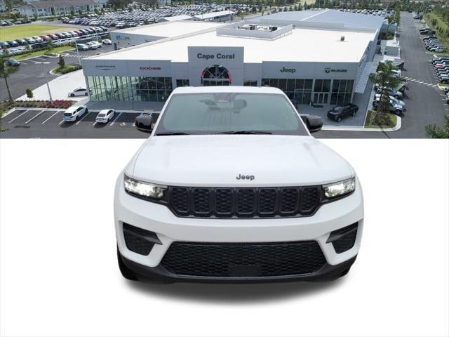 new 2025 Jeep Grand Cherokee car, priced at $43,605