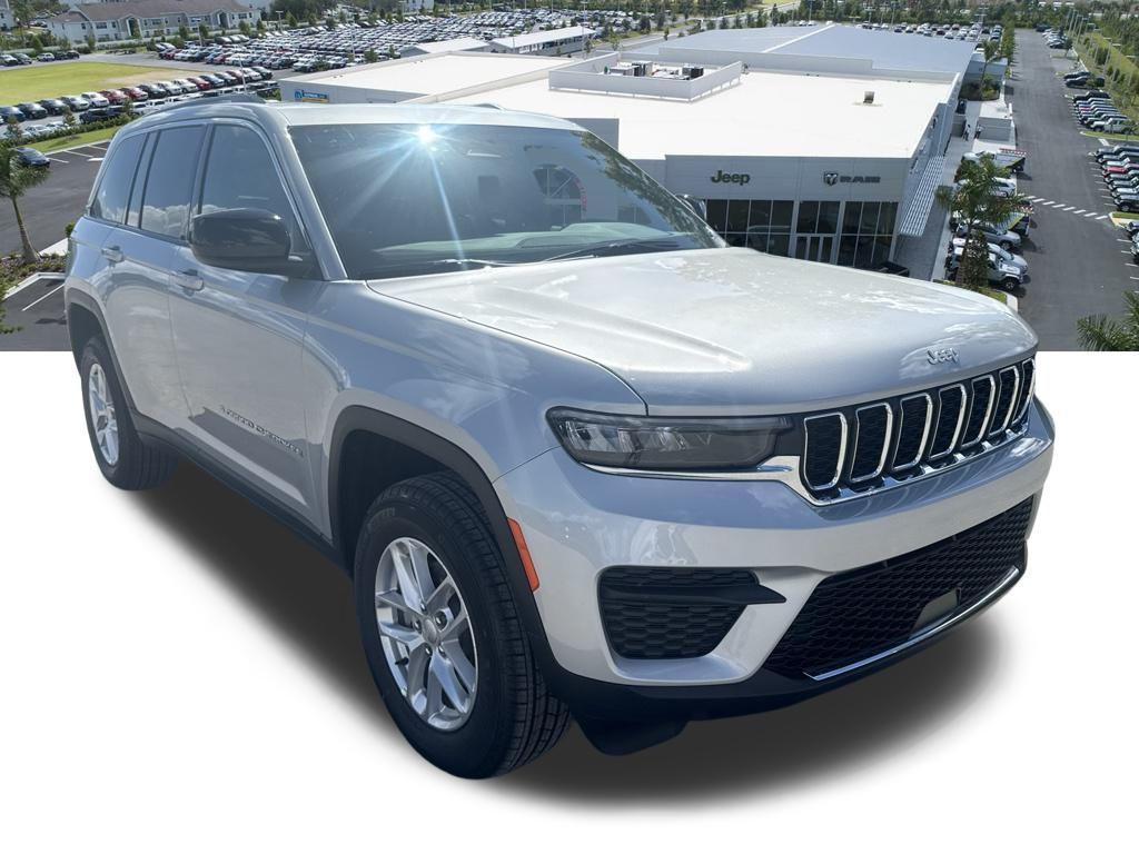 new 2025 Jeep Grand Cherokee car, priced at $37,375