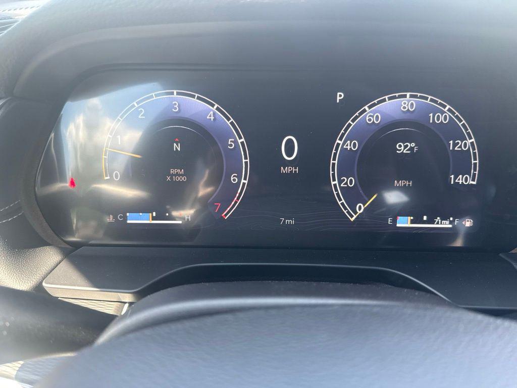 new 2025 Jeep Grand Cherokee car, priced at $37,375