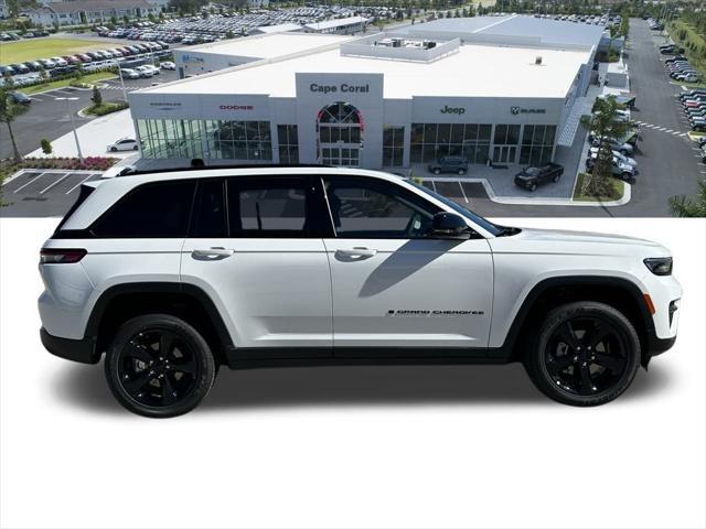 new 2025 Jeep Grand Cherokee car, priced at $37,995