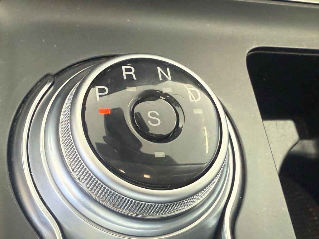 used 2021 Ford Edge car, priced at $15,107