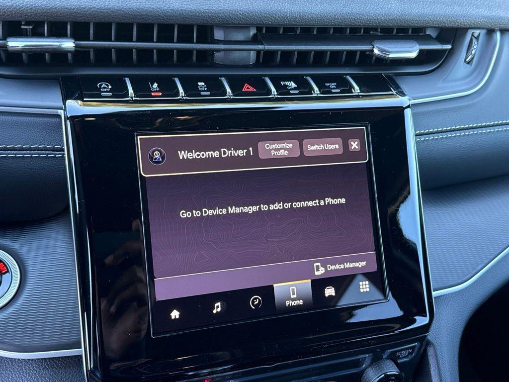 new 2025 Jeep Grand Cherokee car, priced at $33,875