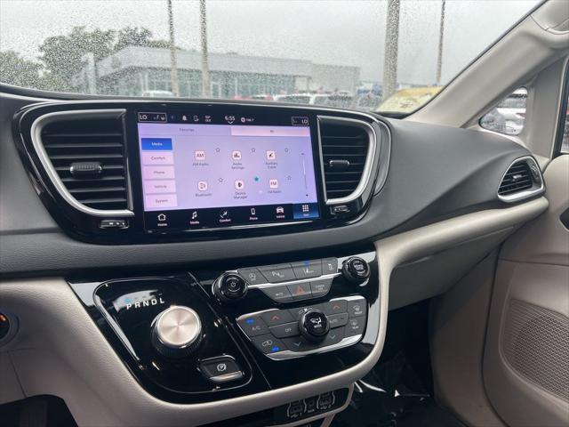 used 2022 Chrysler Pacifica car, priced at $19,935