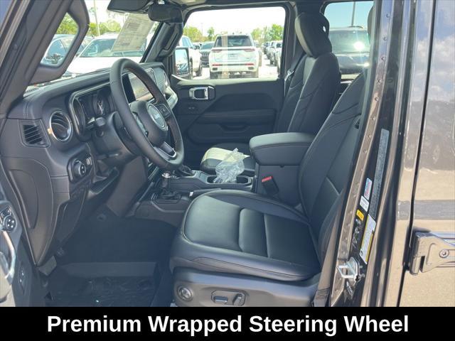 new 2025 Jeep Gladiator car, priced at $46,955