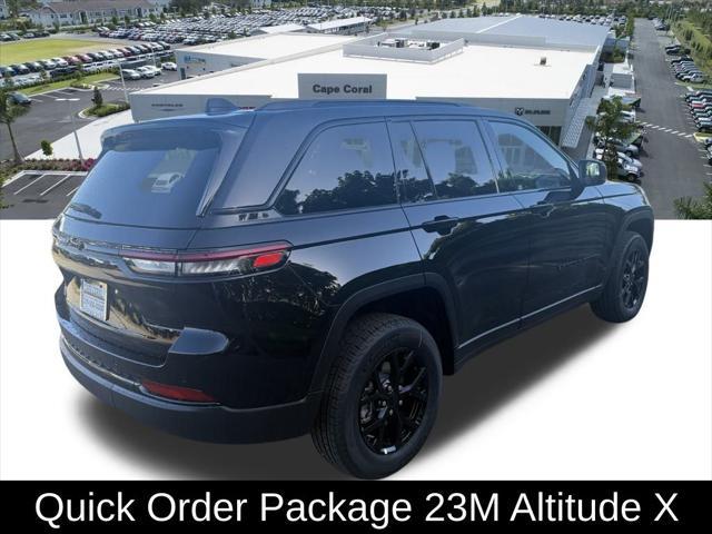 new 2025 Jeep Grand Cherokee car, priced at $37,995