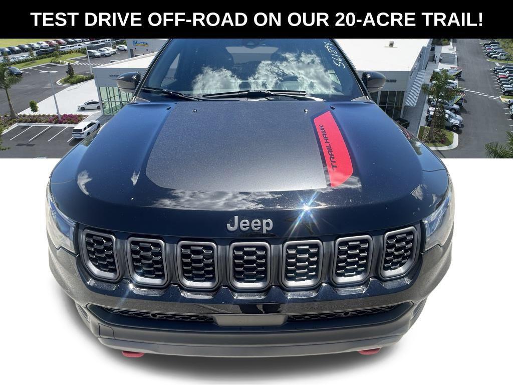 new 2025 Jeep Compass car, priced at $31,485