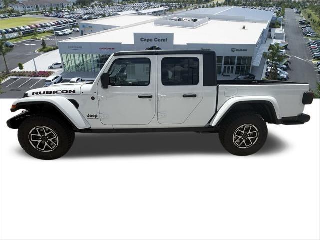 new 2025 Jeep Gladiator car, priced at $47,569