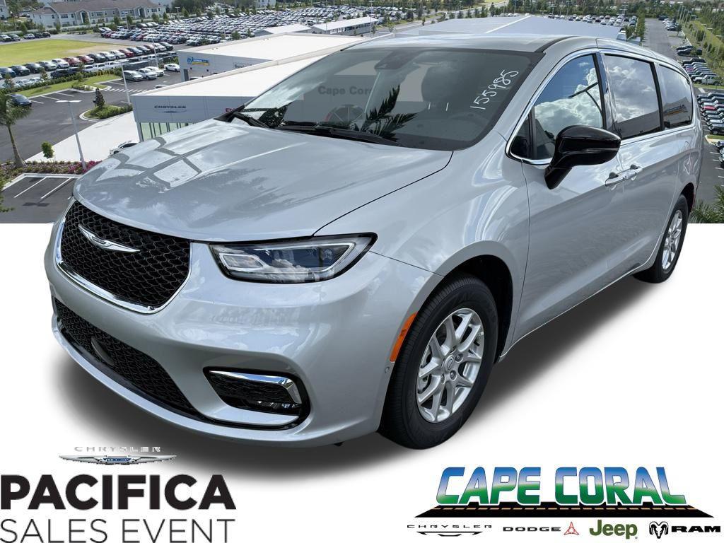 new 2026 Chrysler Pacifica car, priced at $43,160