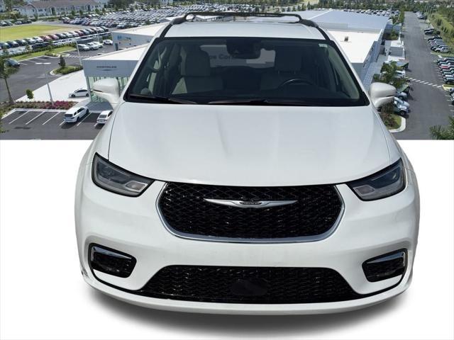 used 2021 Chrysler Pacifica car, priced at $20,304