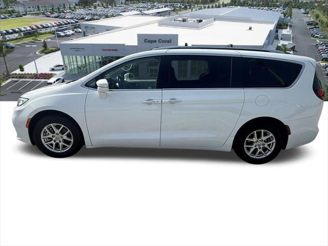 used 2021 Chrysler Pacifica car, priced at $20,304