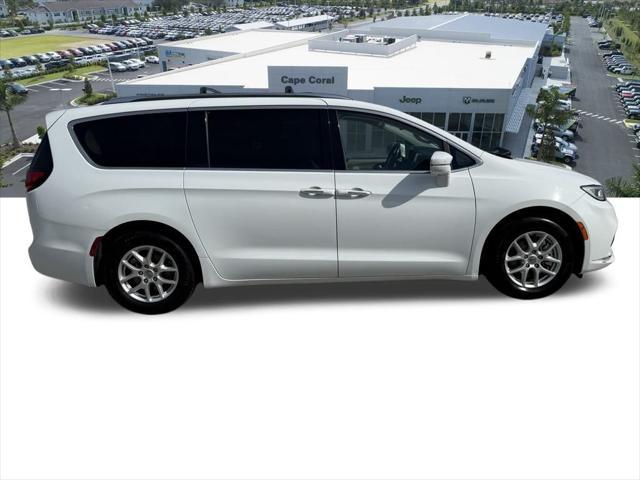 used 2021 Chrysler Pacifica car, priced at $20,304
