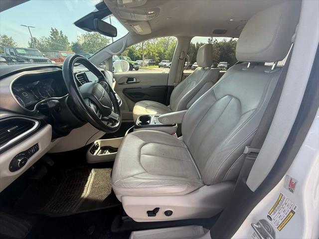used 2021 Chrysler Pacifica car, priced at $20,304