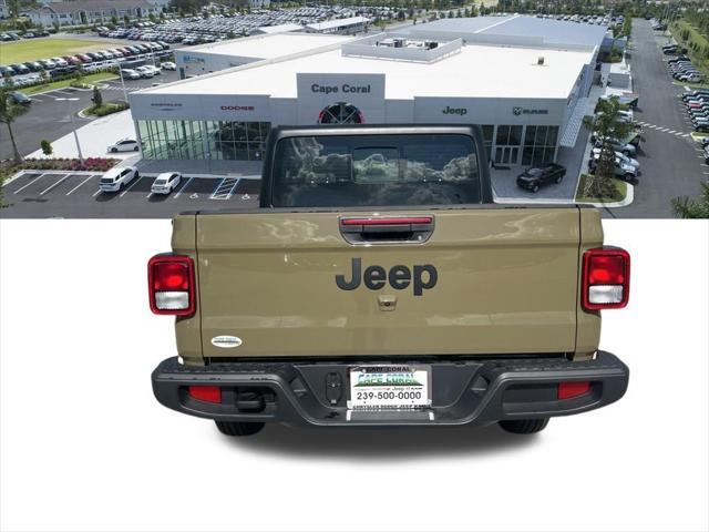 new 2025 Jeep Gladiator car, priced at $39,445