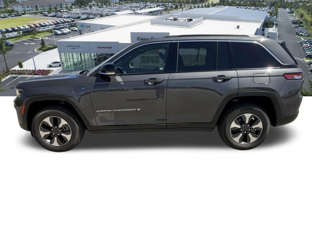 new 2025 Jeep Grand Cherokee 4xe car, priced at $52,880