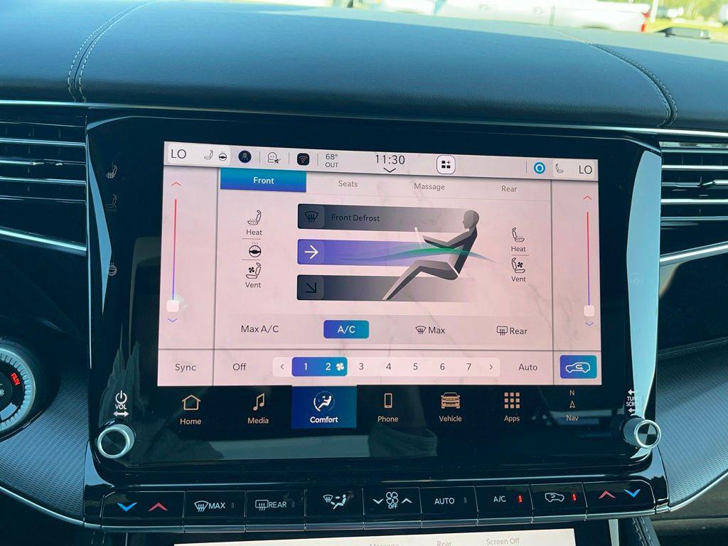 new 2025 Jeep Grand Wagoneer car, priced at $92,235