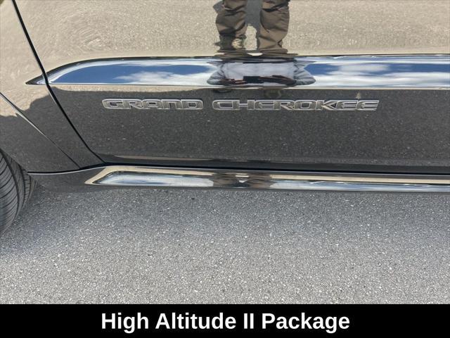 used 2019 Jeep Grand Cherokee car, priced at $22,236