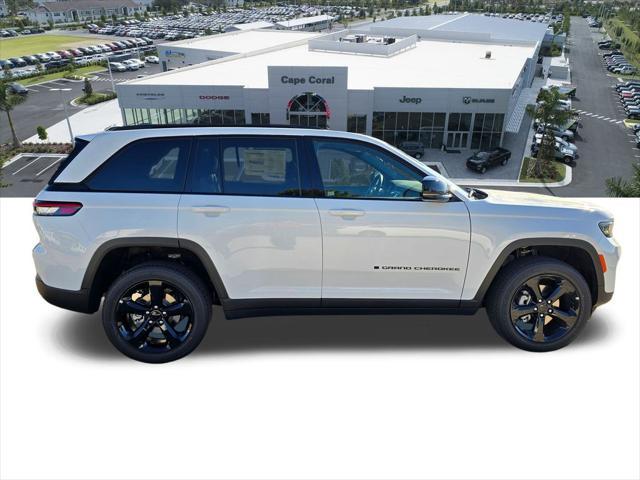 new 2025 Jeep Grand Cherokee car, priced at $43,036