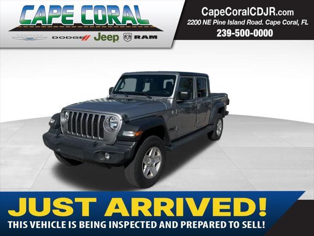 used 2020 Jeep Gladiator car, priced at $32,199