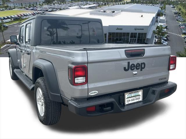 used 2020 Jeep Gladiator car, priced at $30,938