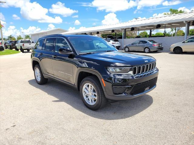 new 2024 Jeep Grand Cherokee car, priced at $38,925