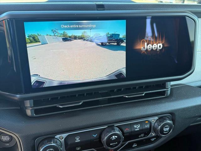 new 2025 Jeep Gladiator car, priced at $38,701