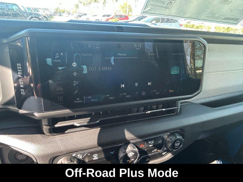 new 2025 Jeep Wrangler car, priced at $45,816