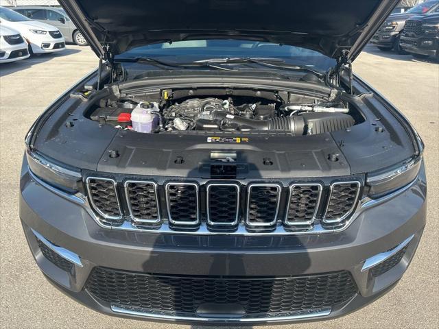 new 2025 Jeep Grand Cherokee car, priced at $41,243