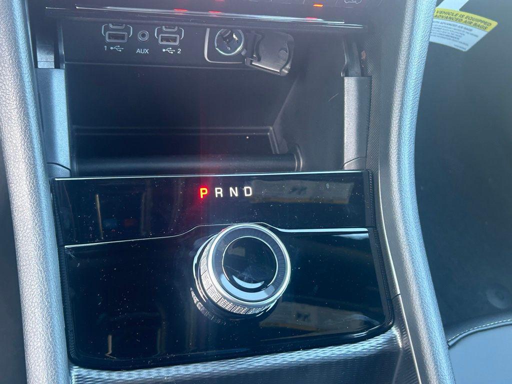 new 2025 Jeep Grand Cherokee car, priced at $37,520