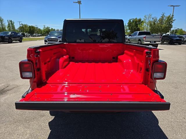 new 2024 Jeep Gladiator car, priced at $36,183