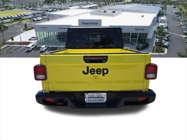 new 2024 Jeep Gladiator car, priced at $34,996