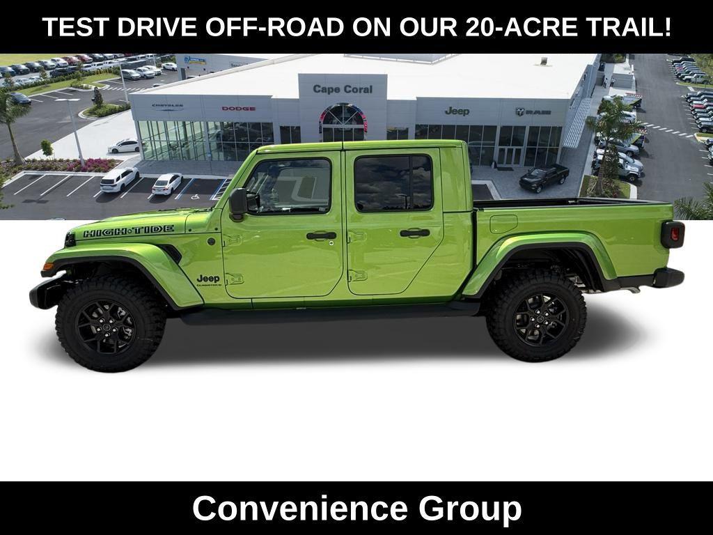 new 2025 Jeep Gladiator car, priced at $45,599