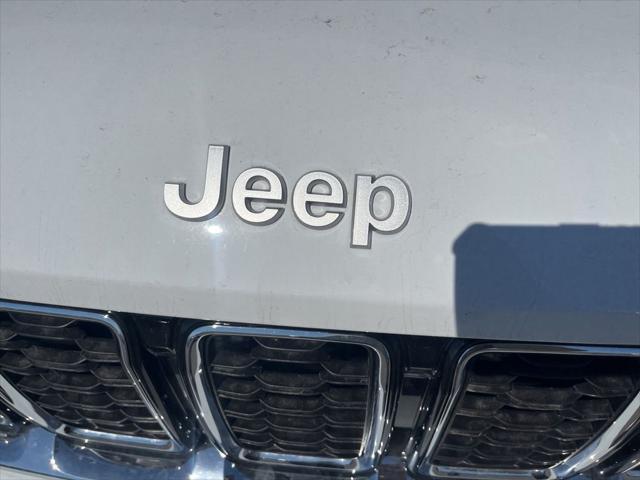 new 2025 Jeep Grand Cherokee car, priced at $41,407