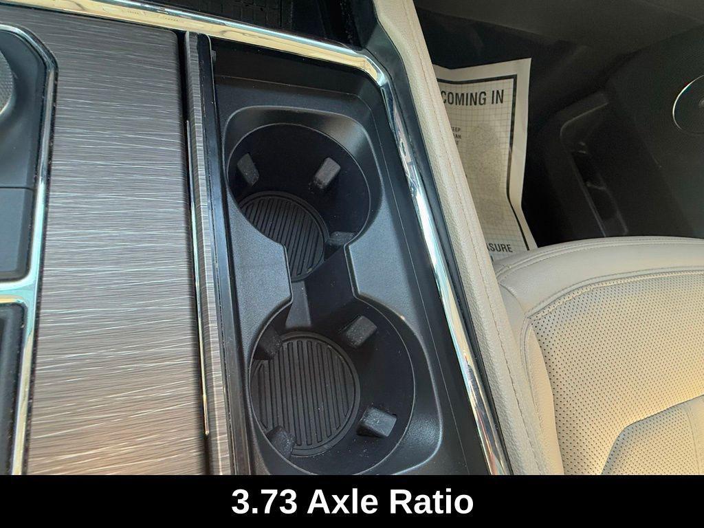 used 2022 Ford Expedition car, priced at $40,906