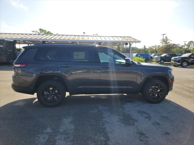 new 2024 Jeep Grand Cherokee L car, priced at $40,339