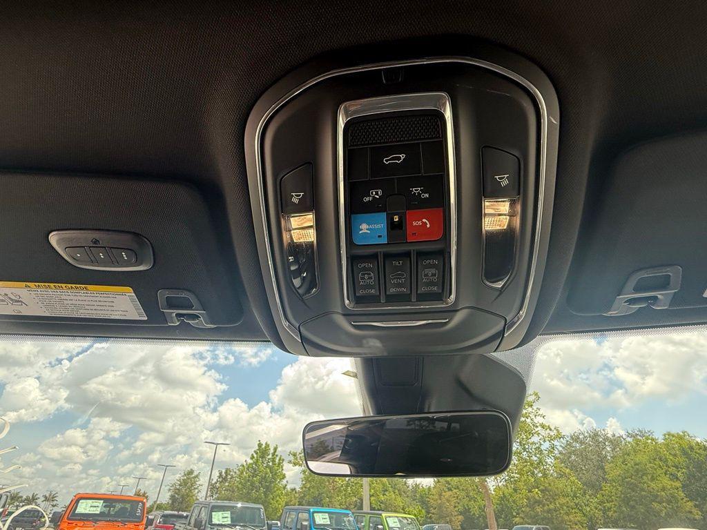 new 2025 Jeep Grand Cherokee L car, priced at $41,585