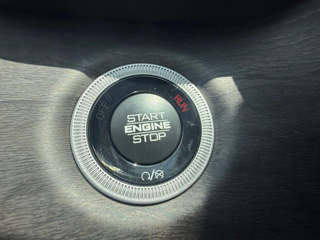 new 2025 Jeep Grand Cherokee L car, priced at $41,585