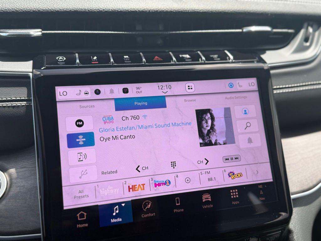 new 2025 Jeep Grand Cherokee L car, priced at $41,585