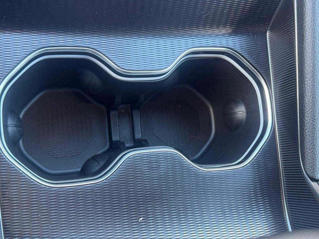 new 2025 Jeep Grand Cherokee car, priced at $36,875