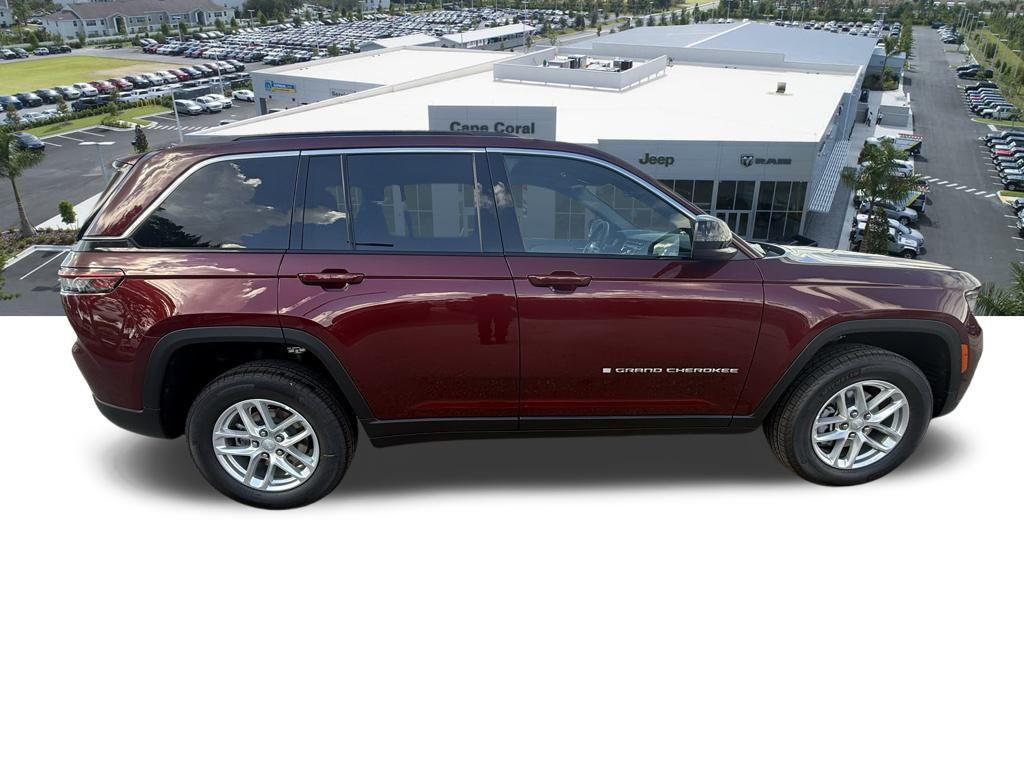 new 2025 Jeep Grand Cherokee car, priced at $36,875