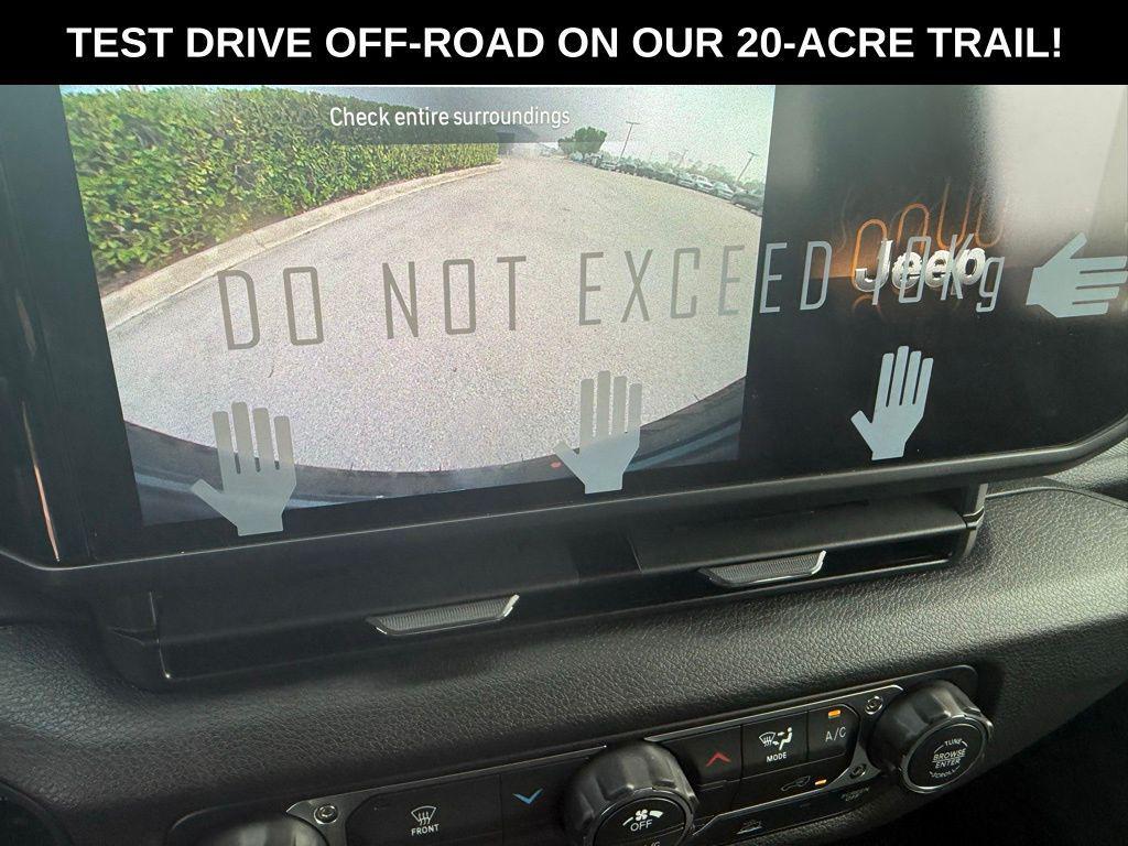 new 2026 Jeep Wrangler car, priced at $40,595