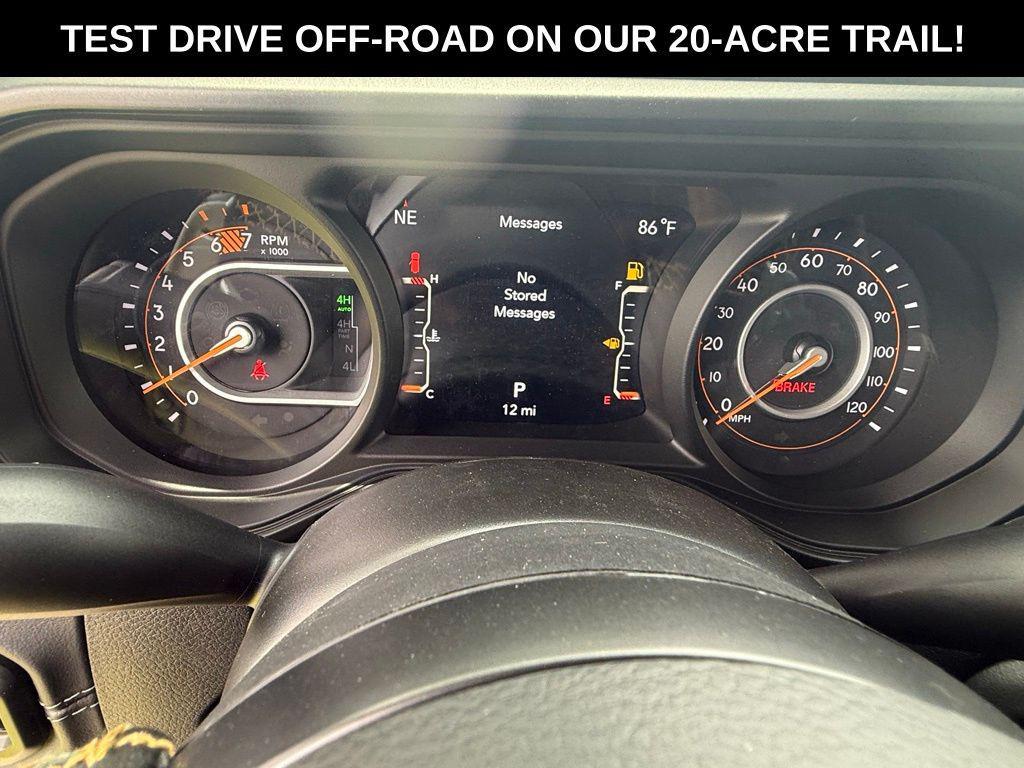 new 2025 Jeep Wrangler car, priced at $98,580