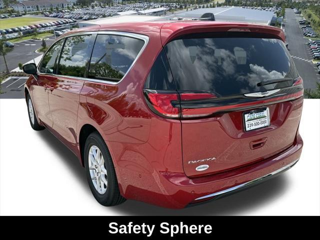 new 2025 Chrysler Pacifica car, priced at $44,235