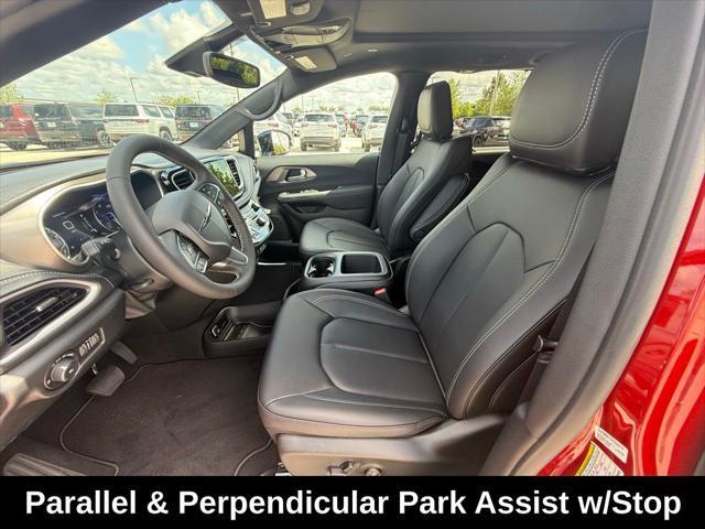 new 2025 Chrysler Pacifica car, priced at $44,235