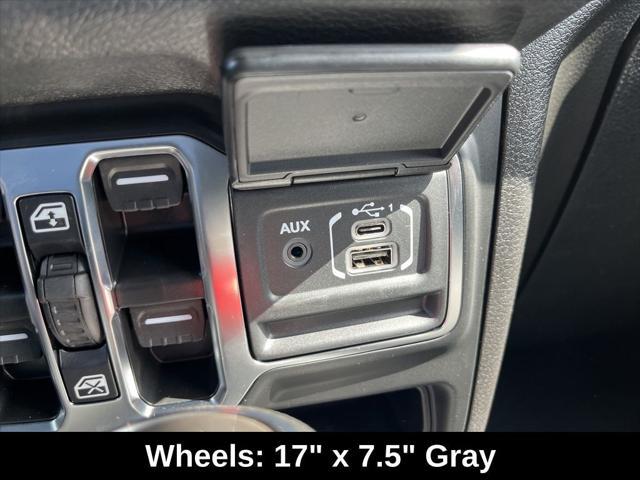 new 2025 Jeep Wrangler car, priced at $46,455