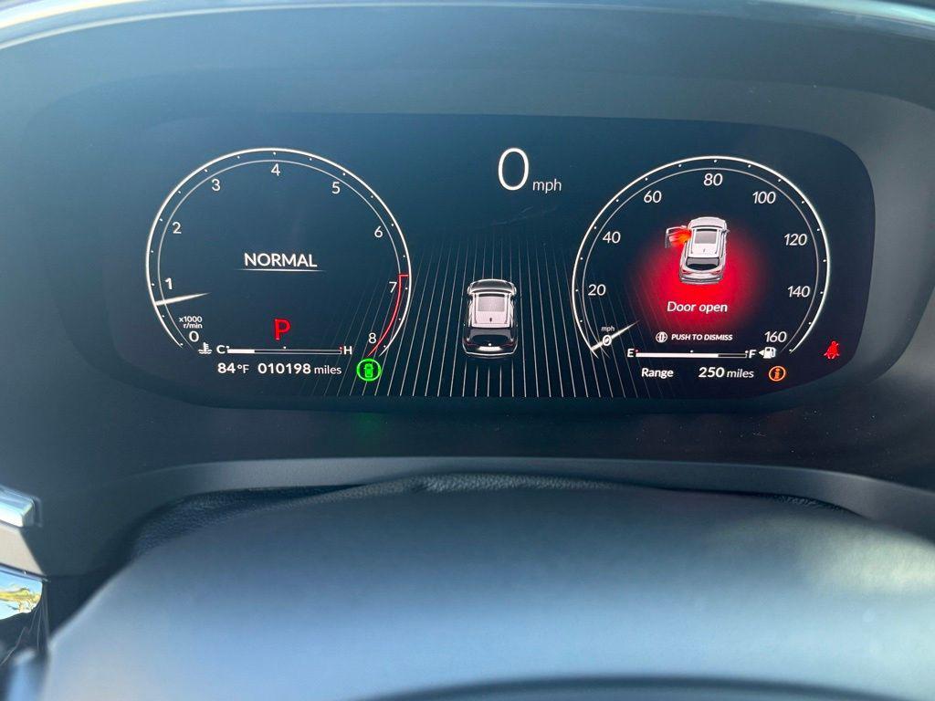 used 2023 Acura MDX car, priced at $47,150