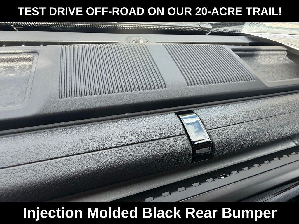 new 2025 Jeep Wrangler car, priced at $41,285